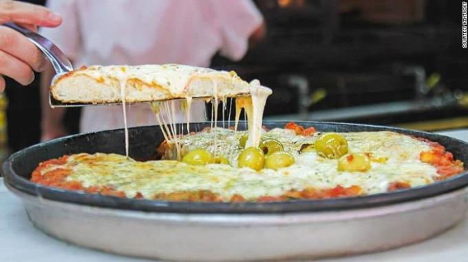De pizza van Argentinië: De kaasachtigste wereld.