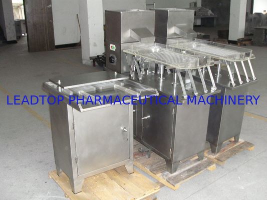 Goede prijs Kleine Handcapaciteit van de Capsule Vullende Machine 3000 per Uur met Opvulmateriaalhulpmiddel online